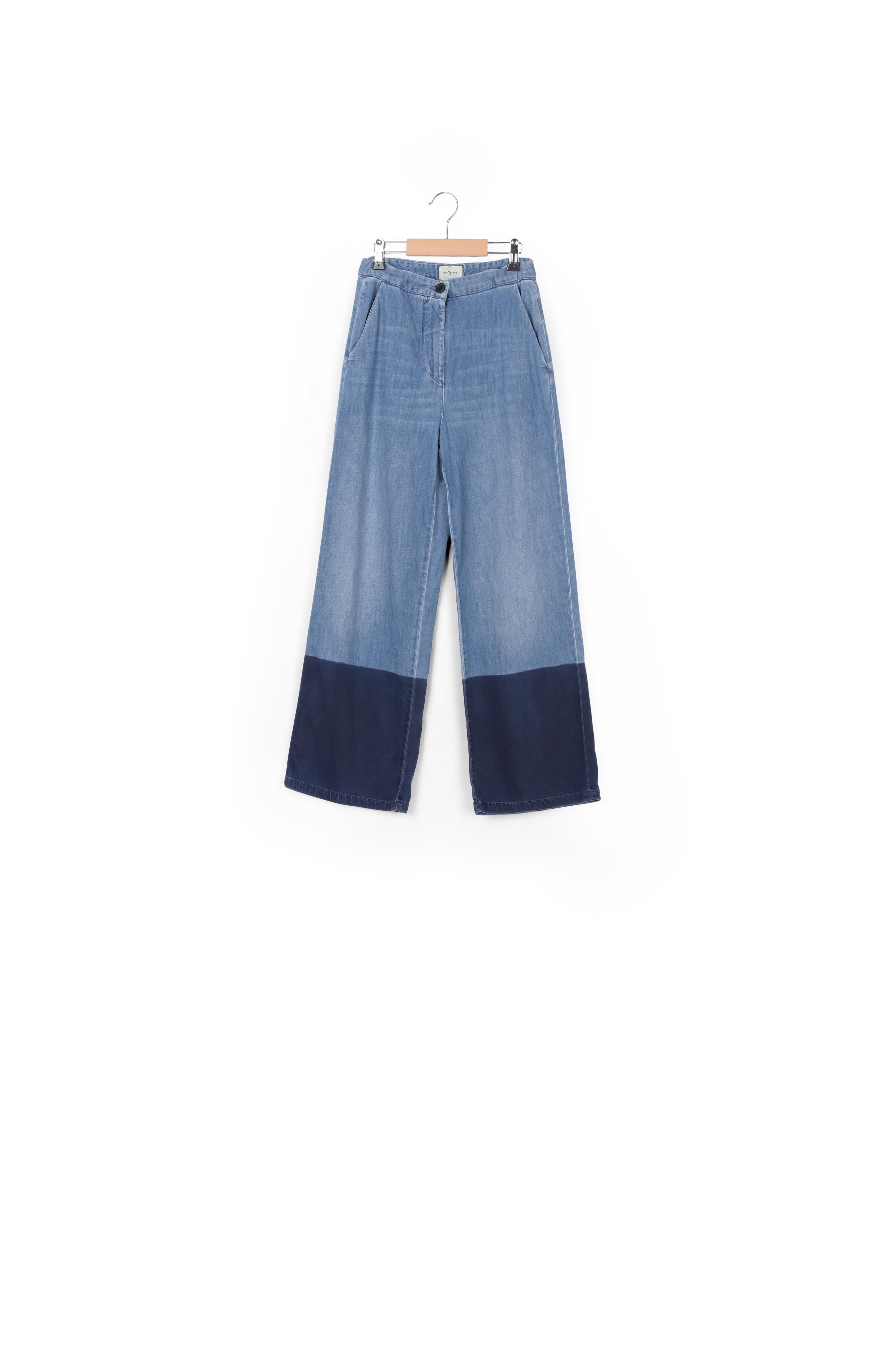 AURA JEANS Faume - seconde main