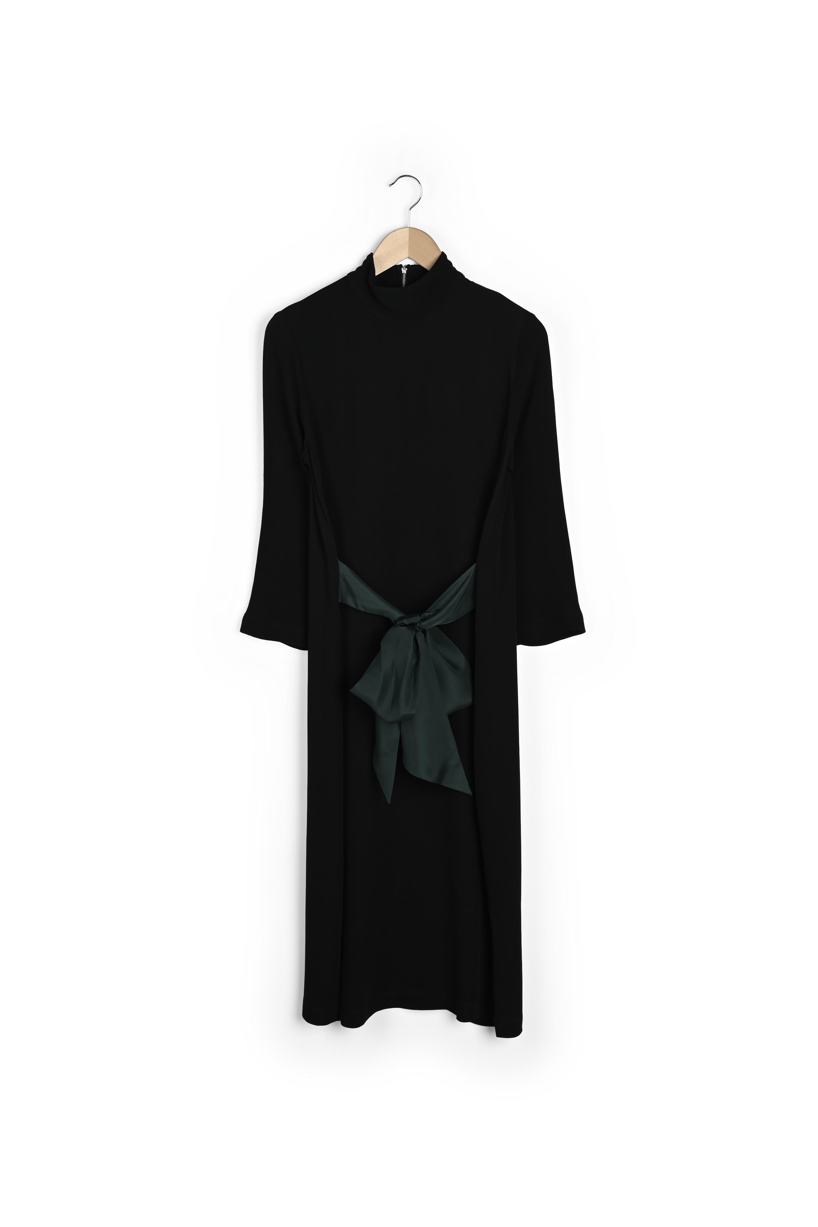 ROBE HORNU Faume - seconde main