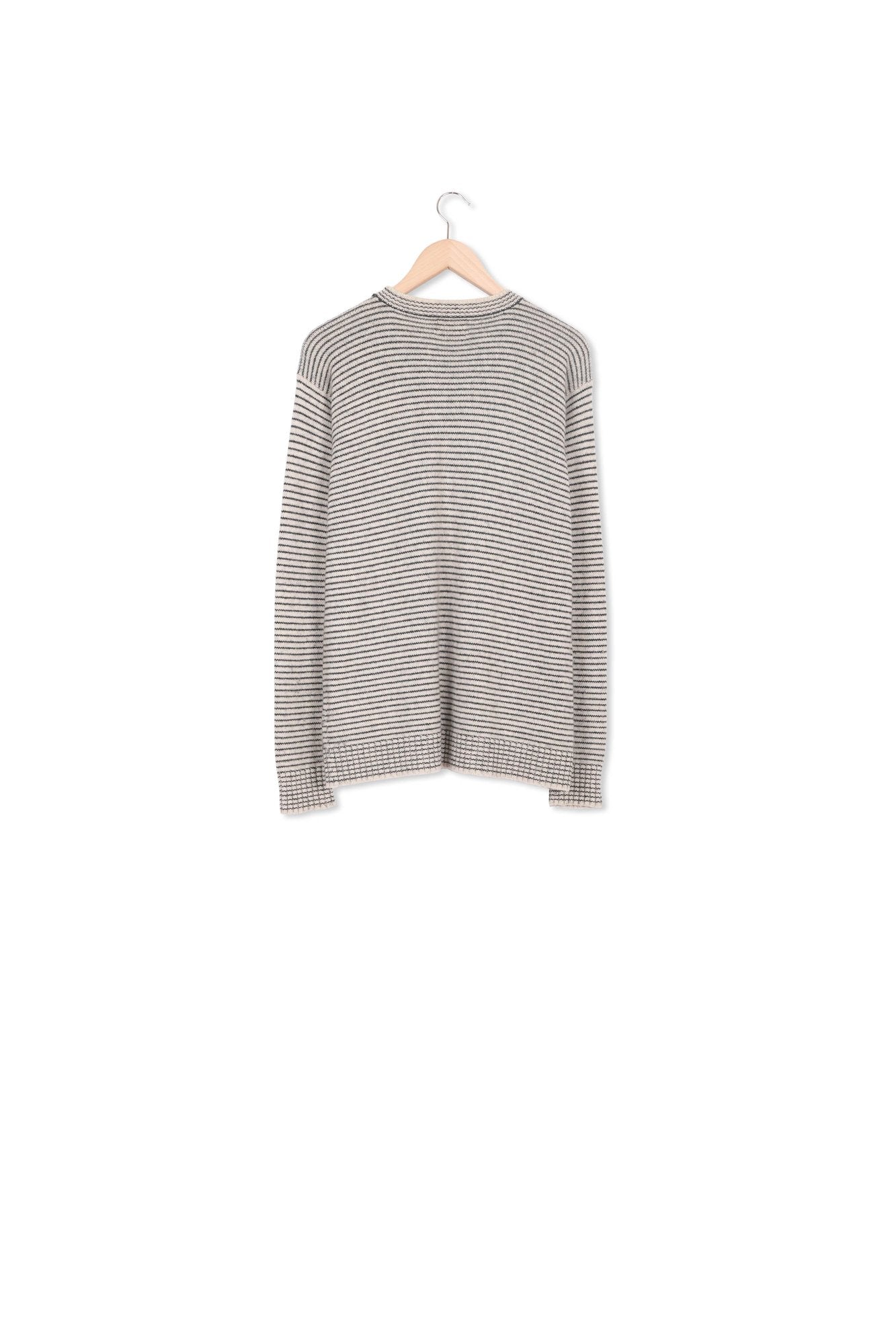 PULL GYOMA Faume - seconde main