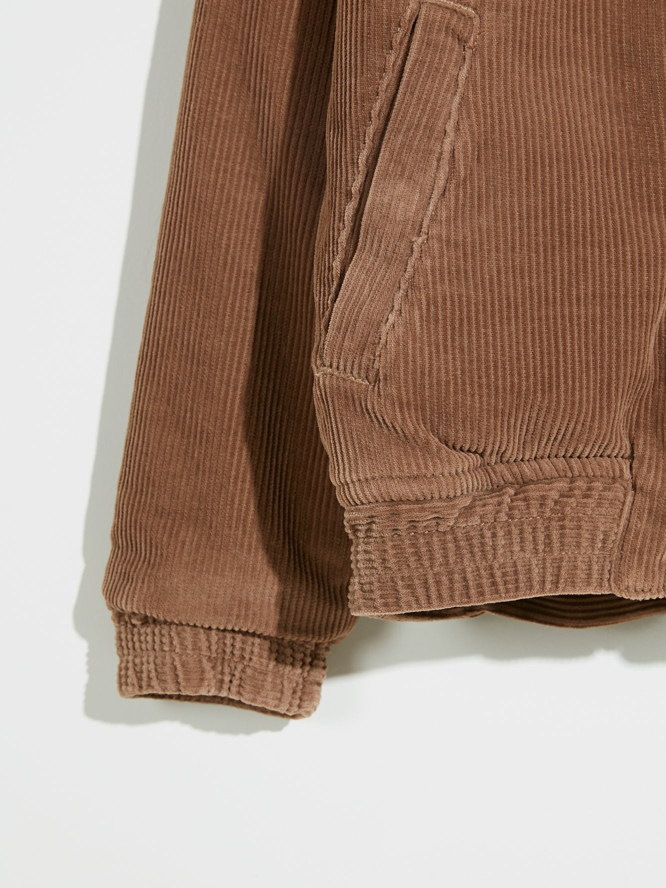 HEDY MANTEL Faume - seconde main