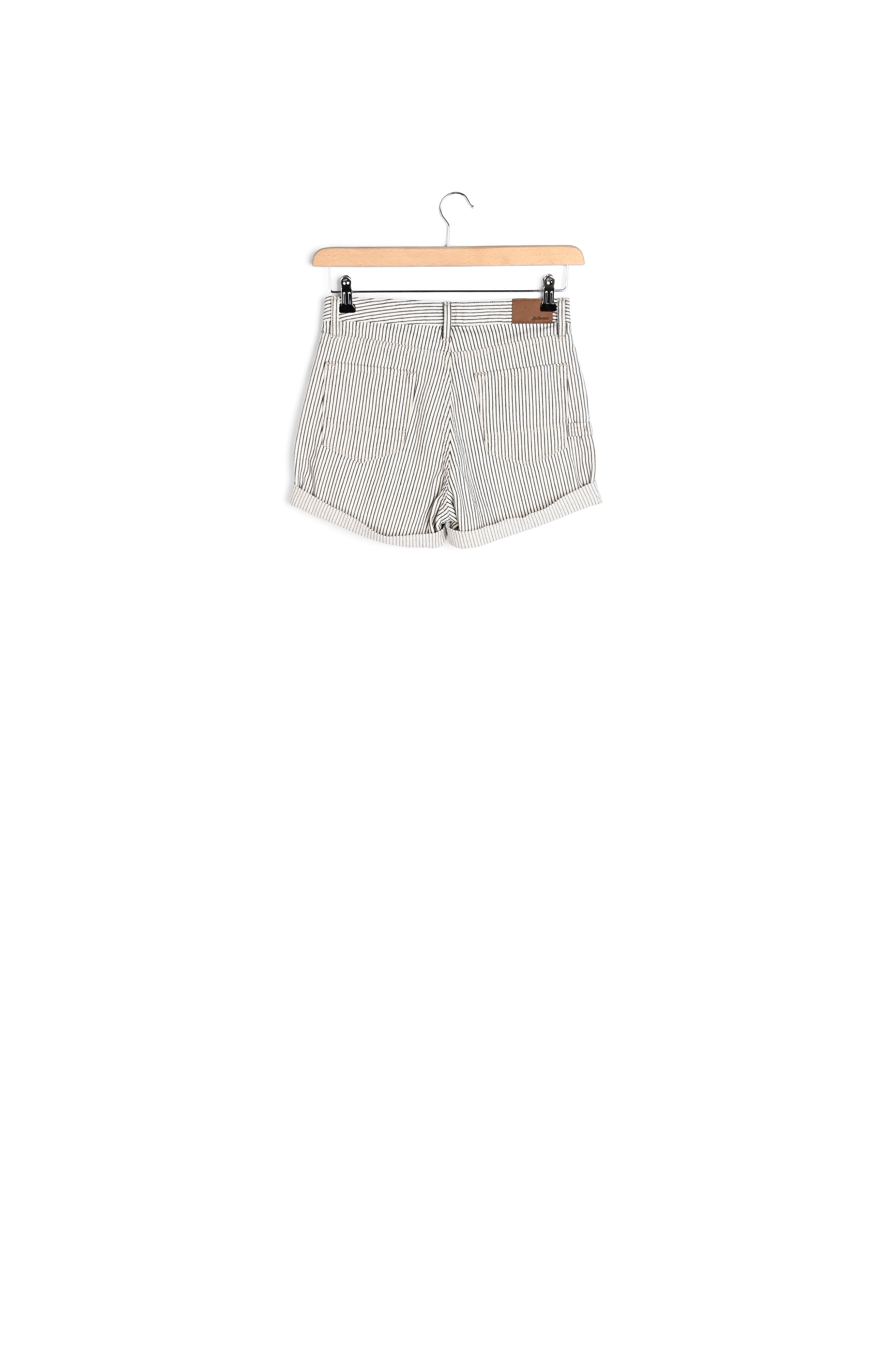 SHORT PETITE Faume - seconde main