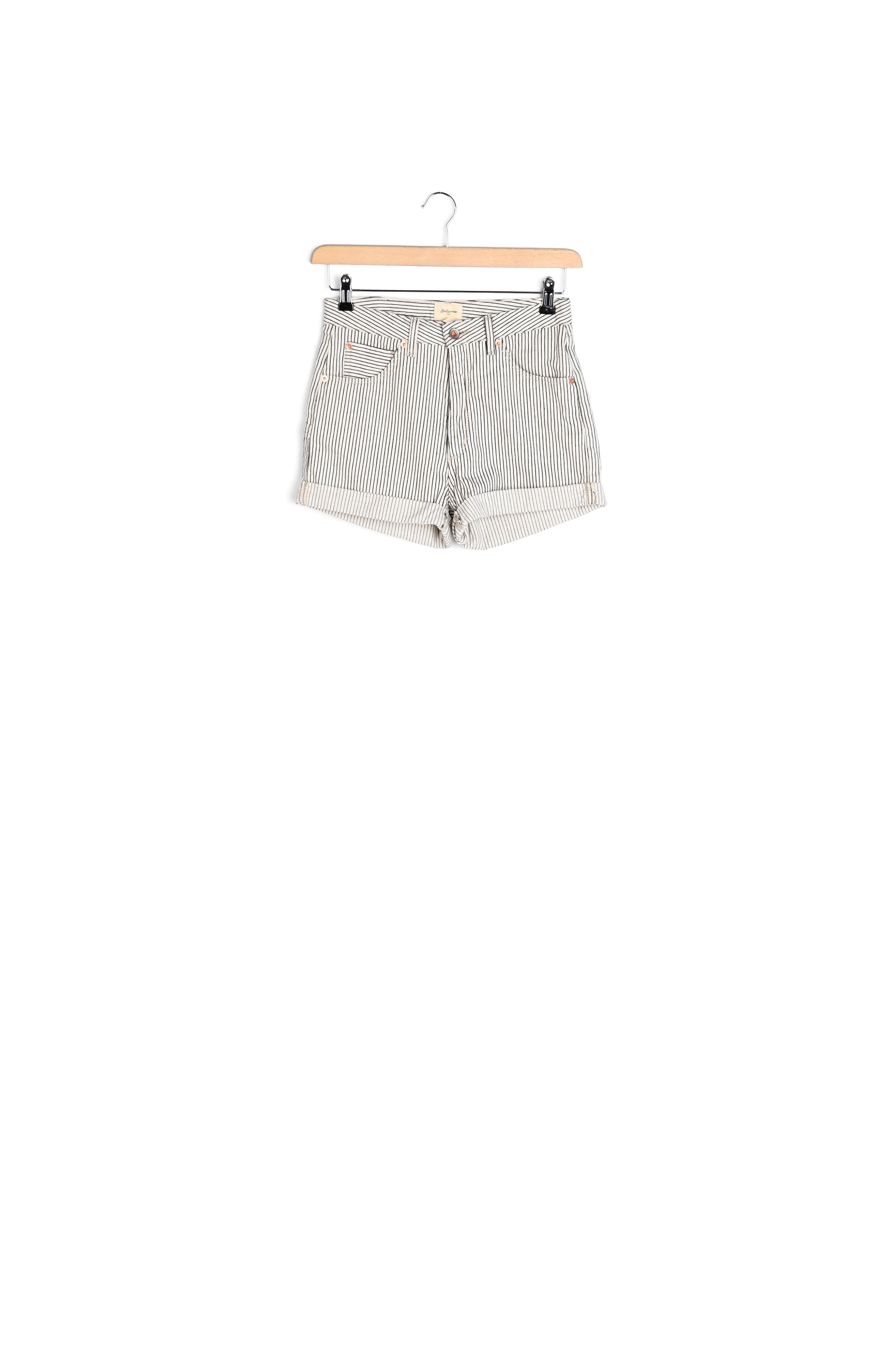 SHORT PETITE Faume - seconde main