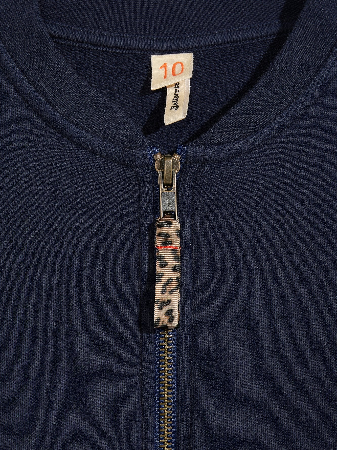 VAJBO SWEATSHIRT Faume - seconde main